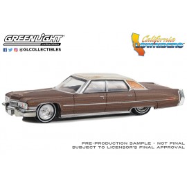 1:64 California Lowriders Series 4 - 1973 Cadillac Sedan deVille - Dark Brown Metallic