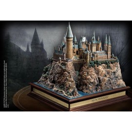 Harry Potter -Hogwarts Castle Replica 32 Cm